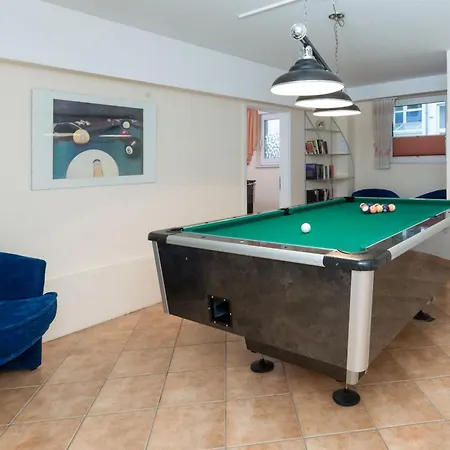 Appartementhaus Binzer Sterne 29 * Binz