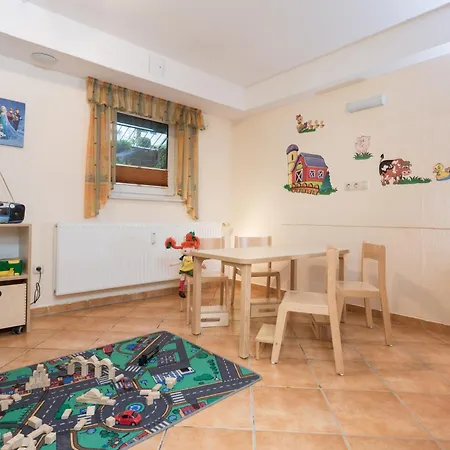 Appartementhaus Binzer Sterne 29 * Binz