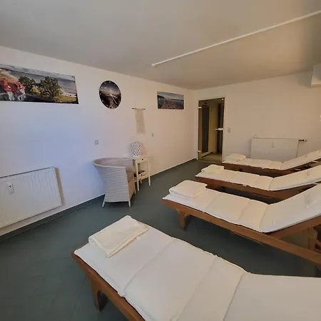 Appartementhaus Binzer Sterne 29 *